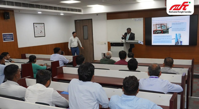 DFCCIL Director Shobhit Bhatnagar addresses Safety Seminar